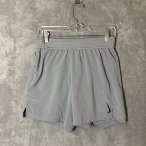 Nike Yoga 2-in-1 Shorts Mens S Gray Stretch Standard Fit Lined Running Gym Run